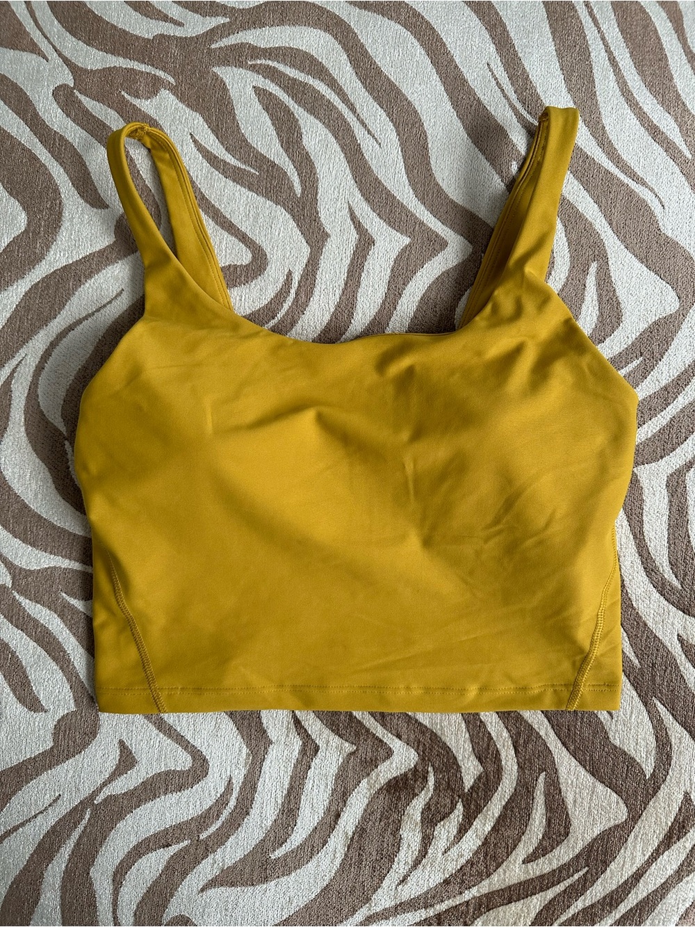 ✨NWOT✨Yellow Mustard Cropped Tank Top with removable pads